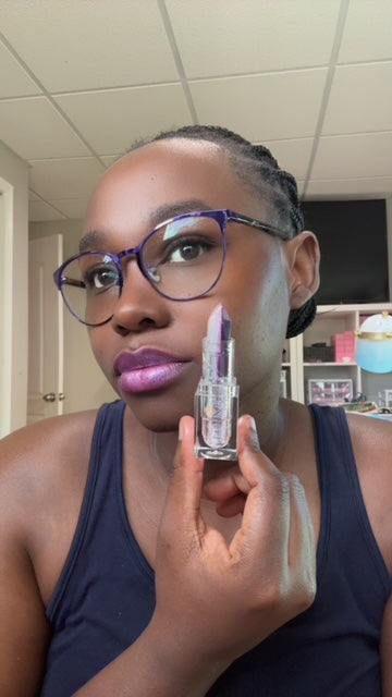 2-in-1 Double Color Changing Matte Lipstick