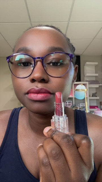 2-in-1 Double Color Changing Matte Lipstick