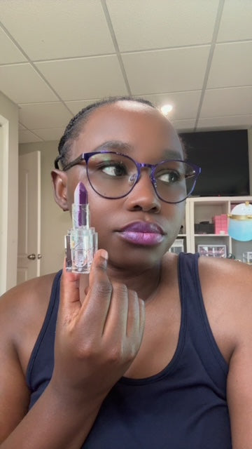 2-in-1 Double Color Changing Matte Lipstick