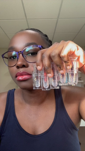 2-in-1 Double Color Changing Matte Lipstick