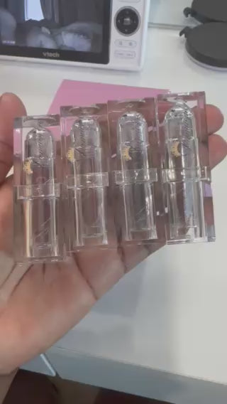 2-in-1 Double Color Changing Matte Lipstick